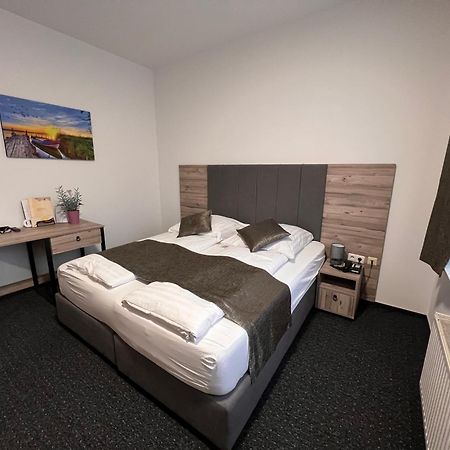 Hotel Dietrichsdorfer Hof كيل المظهر الخارجي الصورة