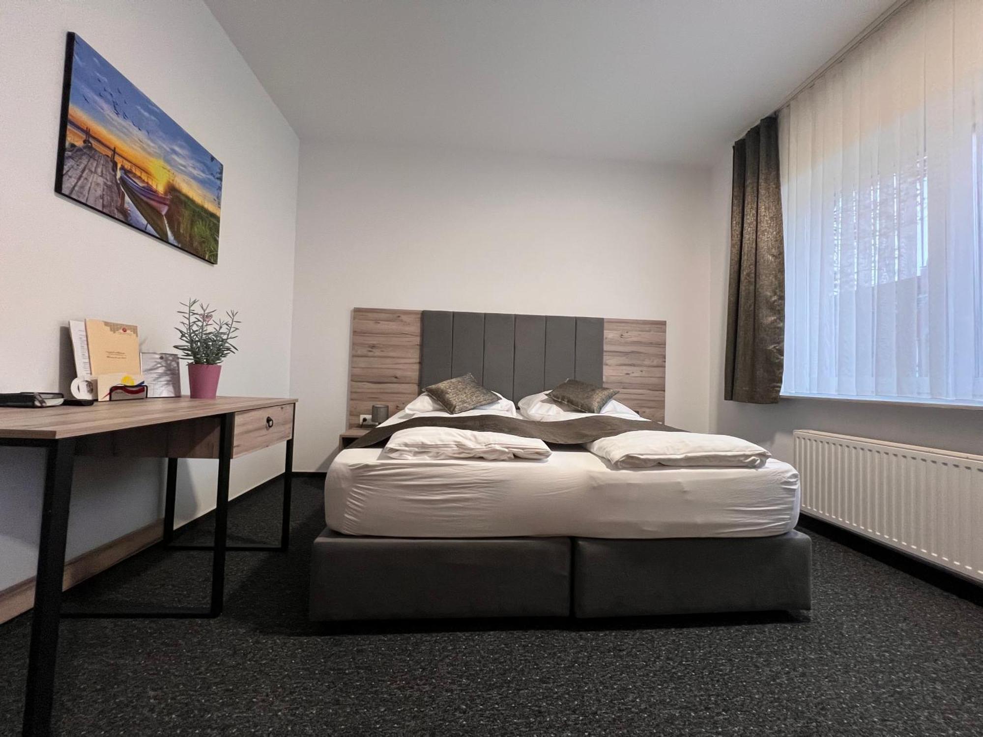 Hotel Dietrichsdorfer Hof كيل المظهر الخارجي الصورة